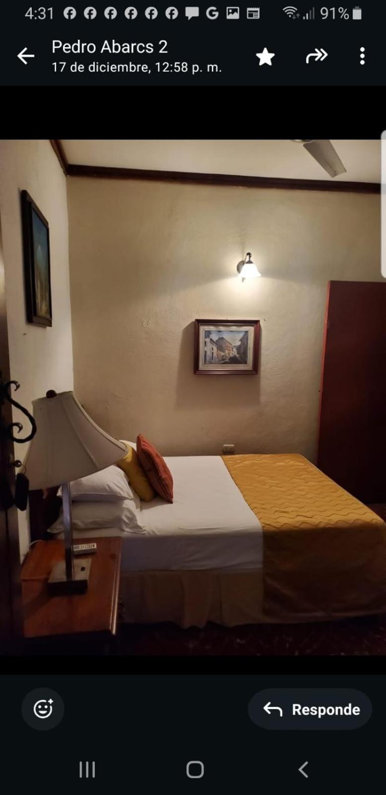 Hostal Fuente Castalia, B Y B León Εξωτερικό φωτογραφία